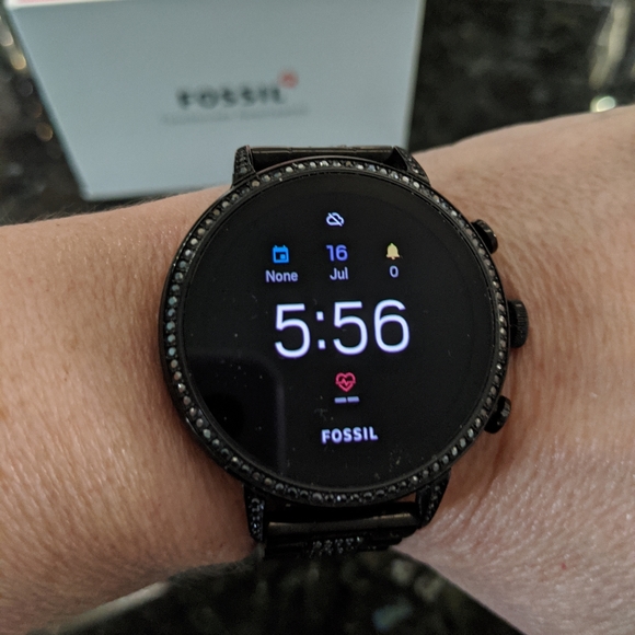 fossil venture smartwatch